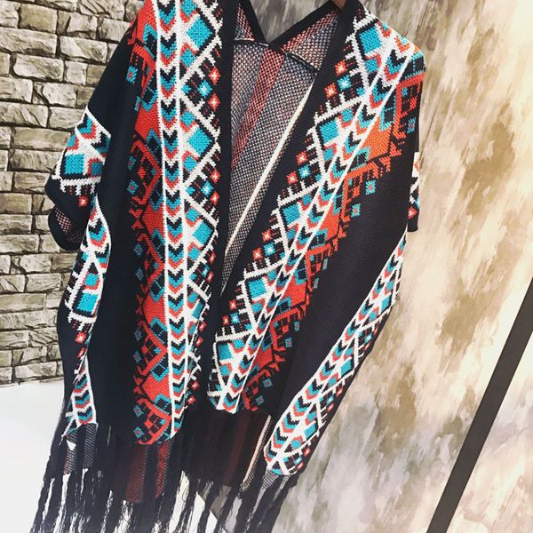 shawl and cloak women's autumn and winter thickened ethnic style knitted fringed scarf dual-use, Blue;gray
shawl and cloak women's autumn and winter thickened ethnic style knitted fringed scarf dual-use, Blue;gray