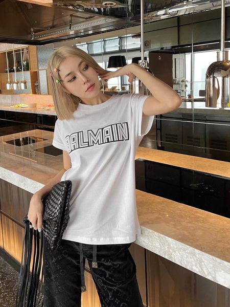 women's t-shirt designer chaopai 22 early spring new niche design letter embossing bronzing t-shirt fashionable slim casual women i253, White
women's t-shirt designer chaopai 22 early spring new niche design letter embossing bronzing t-shirt fashionable slim casual women i253, White