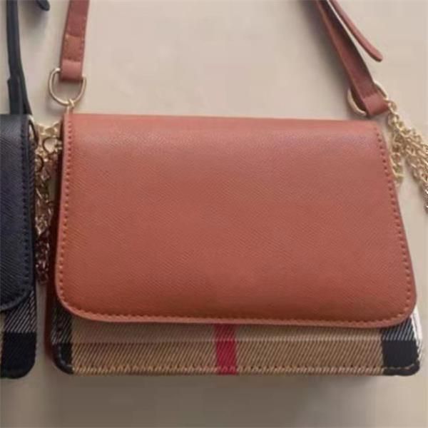lady shopping bags fashion handbags women totes shoulder bags cross classic retro purse 000, Red;black
lady shopping bags fashion handbags women totes shoulder bags cross classic retro purse 000, Red;black
