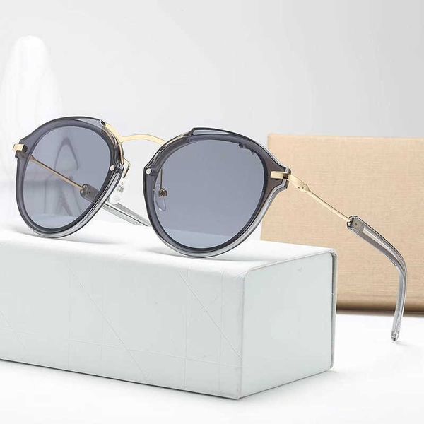 1pcs designer brand classic pilot sunglasses fashion women sun glasses uv400 gold frame green mirror 58mm lens with box, White;black
1pcs designer brand classic pilot sunglasses fashion women sun glasses uv400 gold frame green mirror 58mm lens with box, White;black