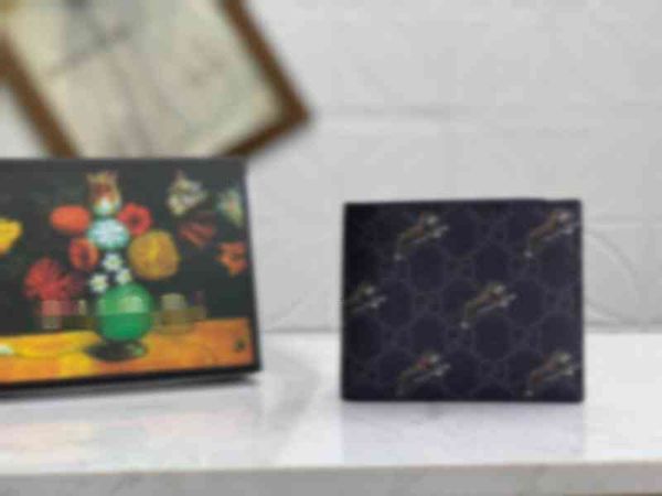 1 ggs lvs louiseity viutonitys louiss vuttonss luxury wallet bags bag folding short shoulder men women grain clutches brand good 451268 wrtm, Red;black
1 ggs lvs louiseity viutonitys louiss vuttonss luxury wallet bags bag folding short shoulder men women grain clutches brand good 451268 wrtm, Red;black