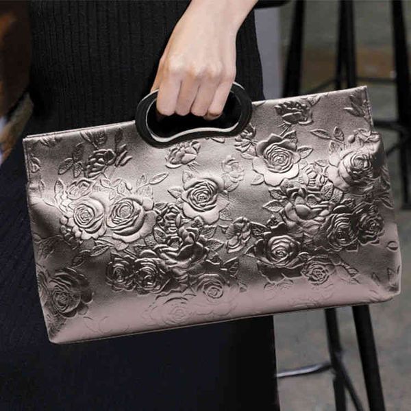 fashion 2021 handbag new leather handbag national style cowhide embossed cheongsam dress banquet fashion
fashion 2021 handbag new leather handbag national style cowhide embossed cheongsam dress banquet fashion