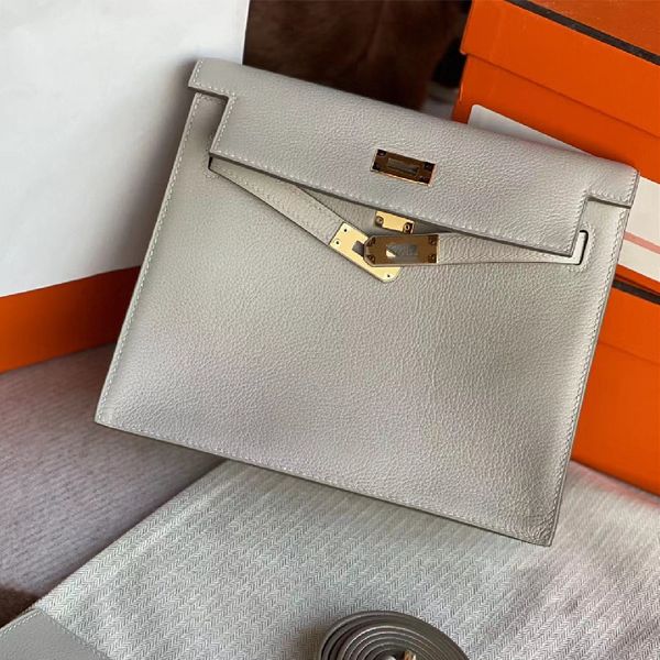 10a handmade wax line designer bag luxury ladies hand dancing retro classic fashion danse bag one shoulder twill leather brand gold buckle l
10a handmade wax line designer bag luxury ladies hand dancing retro classic fashion danse bag one shoulder twill leather brand gold buckle l