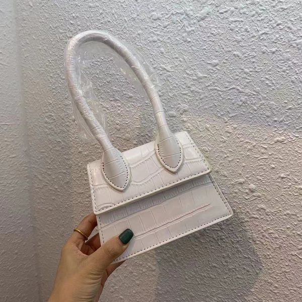 mini bag fashion women cross body crocodile leather pattern handbags flap bags small shoulder handbag
mini bag fashion women cross body crocodile leather pattern handbags flap bags small shoulder handbag