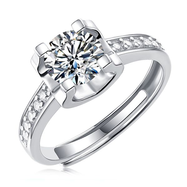 d color moissanite ring female s925 sterling silver classic six-claw round 1 carat engagement jewelry, Slivery;golden
d color moissanite ring female s925 sterling silver classic six-claw round 1 carat engagement jewelry, Slivery;golden