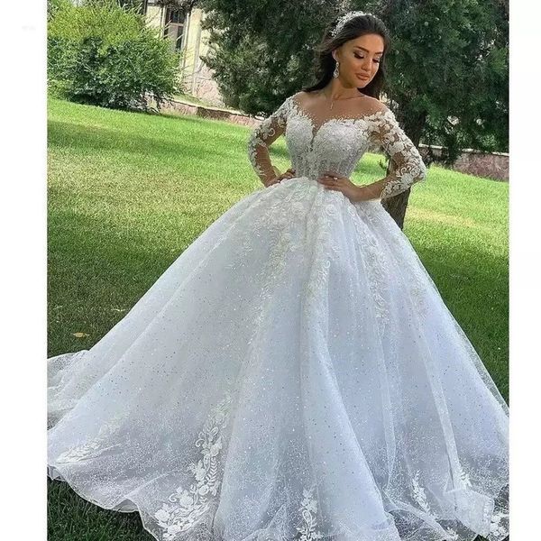 2022 new bridal long-sleeved ball gown wedding dress simple round neck perspective travel shoot trailing soft yarn lace wed dresses vestido, White
2022 new bridal long-sleeved ball gown wedding dress simple round neck perspective travel shoot trailing soft yarn lace wed dresses vestido, White
