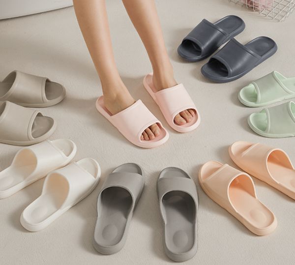 2022 designer slippers women sandals luxury slides oran sandal classic flip flop casual shoes sneakers trainer brand099, Black
2022 designer slippers women sandals luxury slides oran sandal classic flip flop casual shoes sneakers trainer brand099, Black