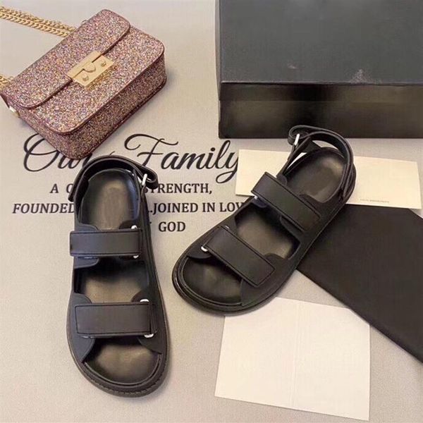 2022 luxury bubble running women's sandals designer jelly beach soft sole leather denim plastic smooth sports leisure platfor2740, Black
2022 luxury bubble running women's sandals designer jelly beach soft sole leather denim plastic smooth sports leisure platfor2740, Black