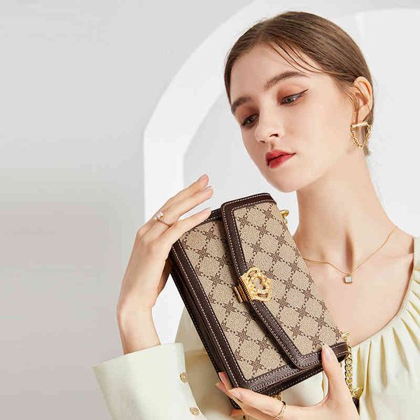 women's 2022 new summer single shoulder chain small bag 2022 trendy fashion design ladies sachet
women's 2022 new summer single shoulder chain small bag 2022 trendy fashion design ladies sachet
