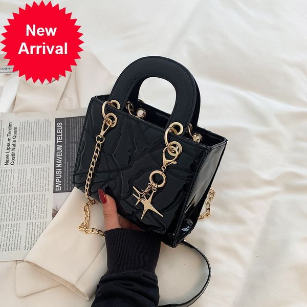 tide brand wholesale 2022 new diana mini women's chain portable small high sense single messenger fashion trend shoulder crossbody bags
tide brand wholesale 2022 new diana mini women's chain portable small high sense single messenger fashion trend shoulder crossbody bags