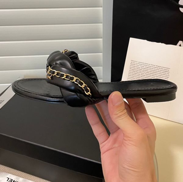 women print sandals designer classic chain white leather slippers outdoor flip flop, Black
women print sandals designer classic chain white leather slippers outdoor flip flop, Black