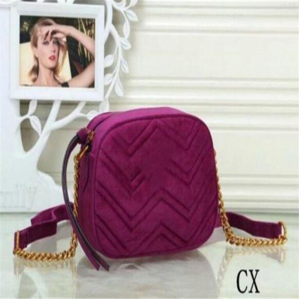 2022 women chains velvet shoulder bags high-grade fashion leather classic macaroon bag crossbody handbags flap marmont wallet purse
2022 women chains velvet shoulder bags high-grade fashion leather classic macaroon bag crossbody handbags flap marmont wallet purse