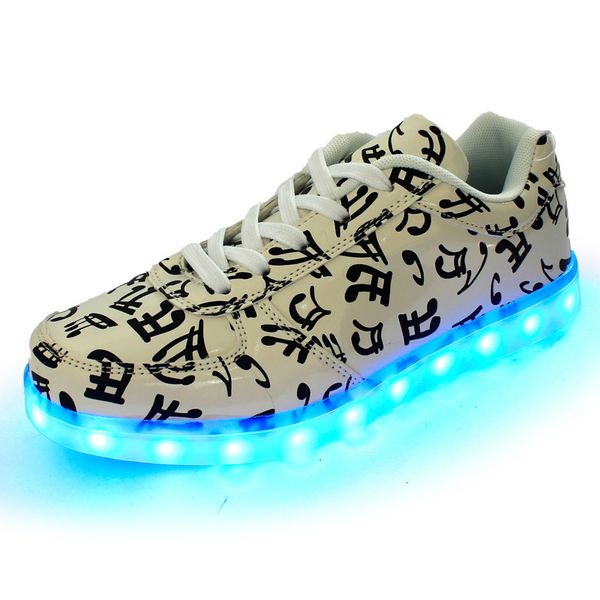 creamy white casual luminous shoes mens womens eur fashion breathable comfortable white green red pink bule with box size 36-46
creamy white casual luminous shoes mens womens eur fashion breathable comfortable white green red pink bule with box size 36-46