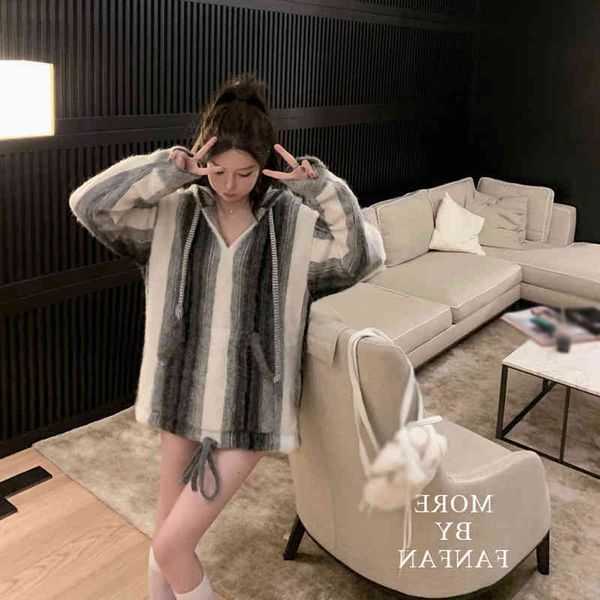 women's sweaters fashion personality korean casual gradient mohair sweater women's spring and autumn loose lazy wind long hooded a, White;black
women's sweaters fashion personality korean casual gradient mohair sweater women's spring and autumn loose lazy wind long hooded a, White;black