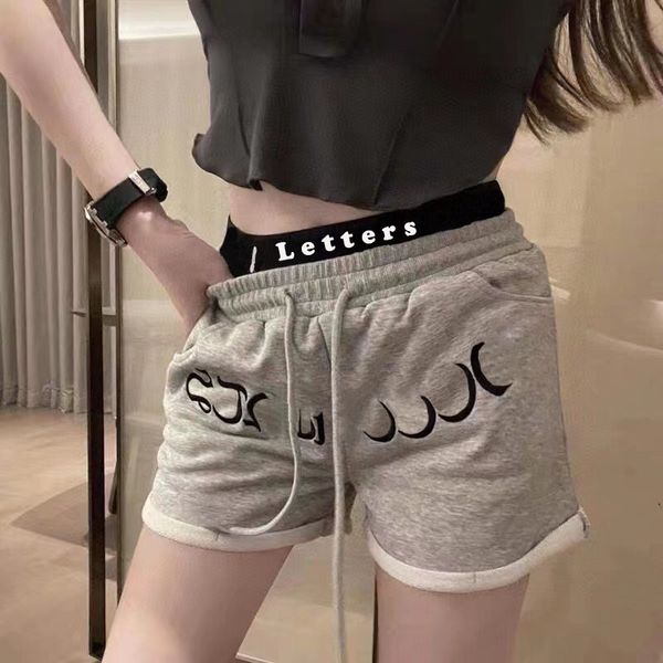 women's designer shorts embroidery letter sweatpants fashion casual sports pants summer outdoor running short pant, White;black
women's designer shorts embroidery letter sweatpants fashion casual sports pants summer outdoor running short pant, White;black
