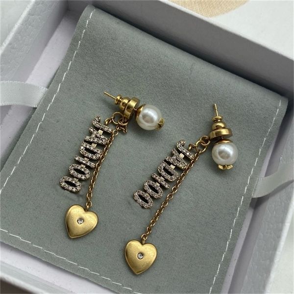 2022 36% off designer jewelry d letter pearl long five pointed star love silver needle peach heart brass star earrings, Golden
2022 36% off designer jewelry d letter pearl long five pointed star love silver needle peach heart brass star earrings, Golden