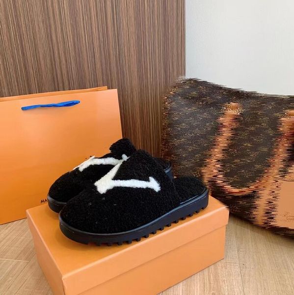 2023 designer wool slippers winter fur fluffy furry warm sandal letters living flat bottom slipper comfortable womens leisure indoor fashion, Black
2023 designer wool slippers winter fur fluffy furry warm sandal letters living flat bottom slipper comfortable womens leisure indoor fashion, Black