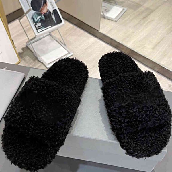 slippers maomao slippers women wear korean version of ins trendy shoes, autumn and winter home one character cotton with letters, Black
slippers maomao slippers women wear korean version of ins trendy shoes, autumn and winter home one character cotton with letters, Black