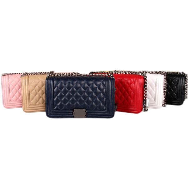 classic designer womens clutch purses evening shoulder bags leather crossbody bag grid pattern metal handbag sewing backpack women chain tas
classic designer womens clutch purses evening shoulder bags leather crossbody bag grid pattern metal handbag sewing backpack women chain tas