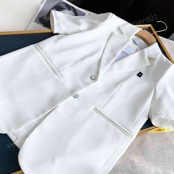 designer womens blazer ch letter embroidery short sleeve blazer black high end summer luxury suit women clothing 0912, White;black
designer womens blazer ch letter embroidery short sleeve blazer black high end summer luxury suit women clothing 0912, White;black