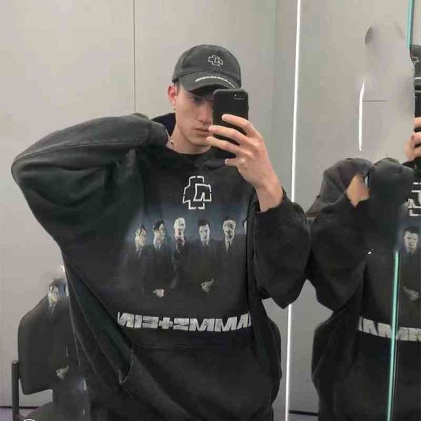2022 designer bal hoodies and coats loose hooded sweater for men wo spring autumn fashion ins early new american retro couple coat, Black
2022 designer bal hoodies and coats loose hooded sweater for men wo spring autumn fashion ins early new american retro couple coat, Black