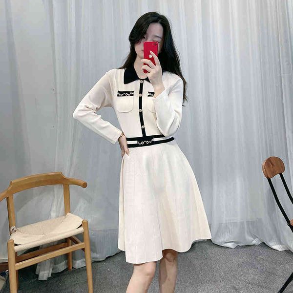 women's sweaters family style legal system elegant small fragrance sweater women's wear horsetail buckle chain knitted jumpsuit, White;black
women's sweaters family style legal system elegant small fragrance sweater women's wear horsetail buckle chain knitted jumpsuit, White;black