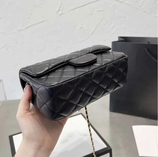 tz women designer flap bags white/black two-tone adjuster ball handbag designers gold-tone metal hardware chain diamond quilting french shou
tz women designer flap bags white/black two-tone adjuster ball handbag designers gold-tone metal hardware chain diamond quilting french shou
