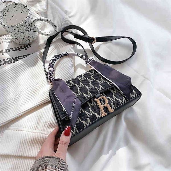 wholesale online 75% off french female spring and summer fashion net red foreign style simple ins one shoulder portable bag
wholesale online 75% off french female spring and summer fashion net red foreign style simple ins one shoulder portable bag