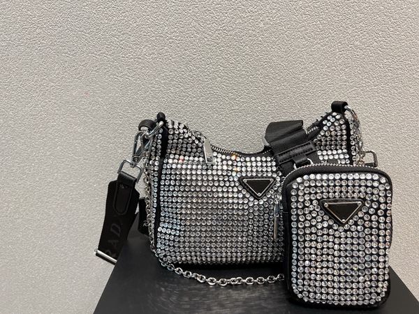 bag shoulder women chest pack lady tote chains handbags presbyopic purse messenger bag luxurys designers handbags nylon bags
bag shoulder women chest pack lady tote chains handbags presbyopic purse messenger bag luxurys designers handbags nylon bags