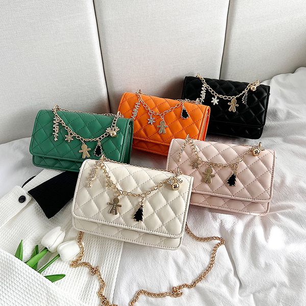 fashion girls pendant handbags 2022 woman cartoon metal chain one shoulder bags lady rhombus pu princess messenger bag f1178, Black
fashion girls pendant handbags 2022 woman cartoon metal chain one shoulder bags lady rhombus pu princess messenger bag f1178, Black