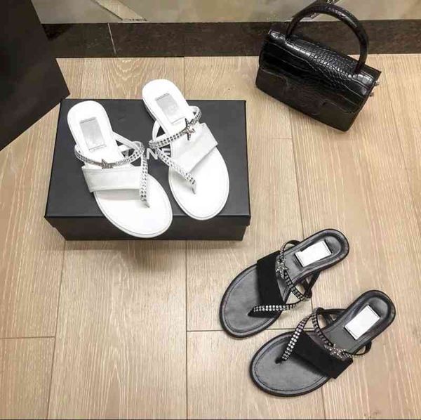 slippers summer jewelry clip foot herringbone slipper low heel open toe roman style simple non slip versatile, Black
slippers summer jewelry clip foot herringbone slipper low heel open toe roman style simple non slip versatile, Black