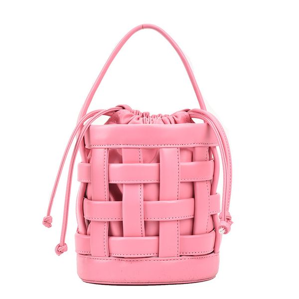 designer buket bag 4 colors personalized woven single shoulder messenger bag for lady in pu with fashion style
designer buket bag 4 colors personalized woven single shoulder messenger bag for lady in pu with fashion style