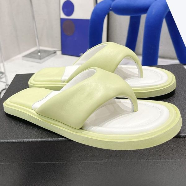designer slippers women summer new bread flip flops outdoor beach causal flat sandals size :35-40, Black
designer slippers women summer new bread flip flops outdoor beach causal flat sandals size :35-40, Black