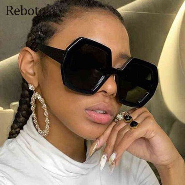2021brand square woman sunglasses trends oversized chain vintage black shades women polygon sun glasses female eyewear uv400 y220410, White;black
2021brand square woman sunglasses trends oversized chain vintage black shades women polygon sun glasses female eyewear uv400 y220410, White;black