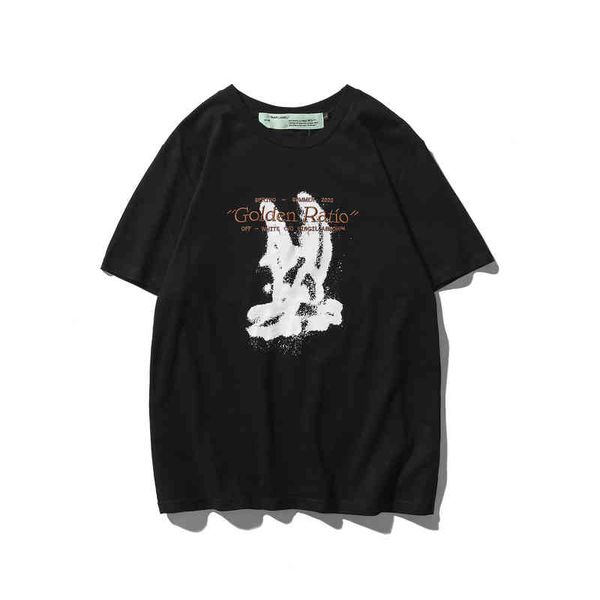 new arrow neck sleeve 2022 luxury br fashion design all-match men and women with short sleeves, White;black
new arrow neck sleeve 2022 luxury br fashion design all-match men and women with short sleeves, White;black