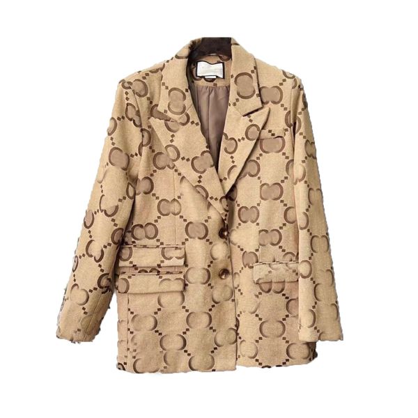 b-558 fashion women suit designer clothes blazer with full letters 2022 spring new released shorts, White;black
b-558 fashion women suit designer clothes blazer with full letters 2022 spring new released shorts, White;black