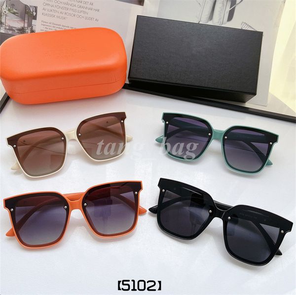 designer classic sunglasses men women square full frame male sun glasses eyewear, White;black
designer classic sunglasses men women square full frame male sun glasses eyewear, White;black