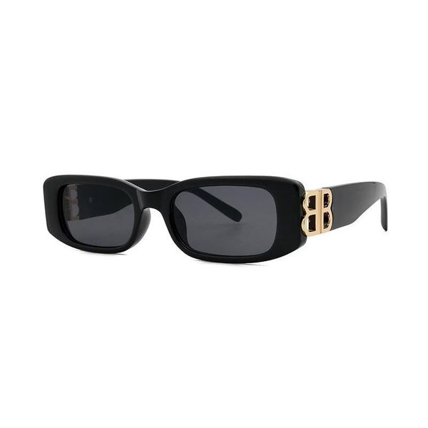 sunglasses 2022 women's fashion men's sun glasses ins travel sports square rectangle, White;black
sunglasses 2022 women's fashion men's sun glasses ins travel sports square rectangle, White;black