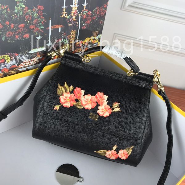 handbag knitting lady shopping bags gold finish metal woven handbags women fashion classic wild ladies braidin
handbag knitting lady shopping bags gold finish metal woven handbags women fashion classic wild ladies braidin