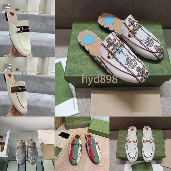 fashion shoes men's slippers soft leather lazy beach metal black buckle 100% leather women's flat princess urban walking sandals
fashion shoes men's slippers soft leather lazy beach metal black buckle 100% leather women's flat princess urban walking sandals