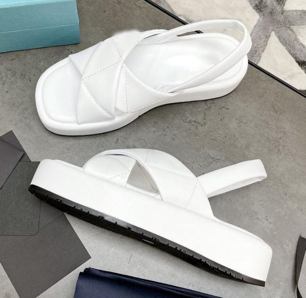 women's thick-soled sandals cross-strap bread thick soled platform sandal black and white casual fashion temperament beach vacation hei
women's thick-soled sandals cross-strap bread thick soled platform sandal black and white casual fashion temperament beach vacation hei