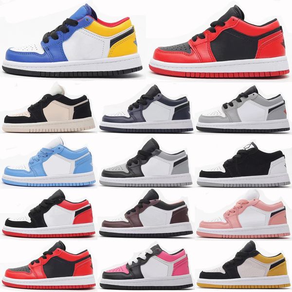 2022 baby kids outdoor shoes jumpman 1 1s low high og travis sp fragment design x ts military blue white black red brown girls children snea
2022 baby kids outdoor shoes jumpman 1 1s low high og travis sp fragment design x ts military blue white black red brown girls children snea