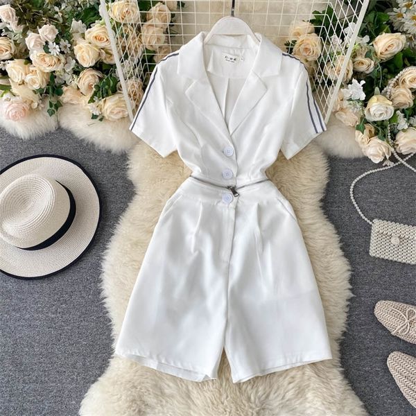 jumpsuit women summer new zipper detachable loose wide leg notched high waist jumpsuit n185 t200704, Black;white
jumpsuit women summer new zipper detachable loose wide leg notched high waist jumpsuit n185 t200704, Black;white