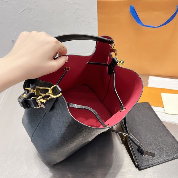 louiseity 1 viutonity totes designer luxury bags womens lvs luxurys designers handbag women bag mini purses handbags the tote onthego wallet
louiseity 1 viutonity totes designer luxury bags womens lvs luxurys designers handbag women bag mini purses handbags the tote onthego wallet