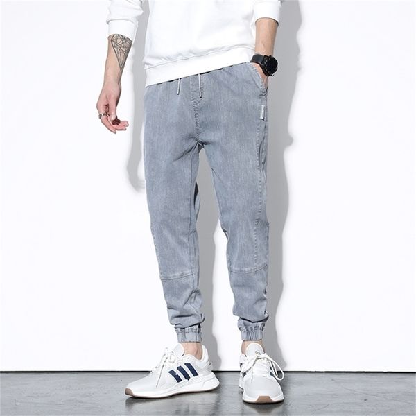 2020 summer autumn style jeans men slim jeans pants mens black denim trousers zipper blue hole pencil pants jeans lj200911
2020 summer autumn style jeans men slim jeans pants mens black denim trousers zipper blue hole pencil pants jeans lj200911