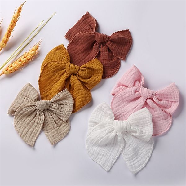 girl hair clip child bows hairpins for baby muslin fabric hairclip double layer pin toddler princess accesories barette 2pcs 220617, Slivery;white
girl hair clip child bows hairpins for baby muslin fabric hairclip double layer pin toddler princess accesories barette 2pcs 220617, Slivery;white