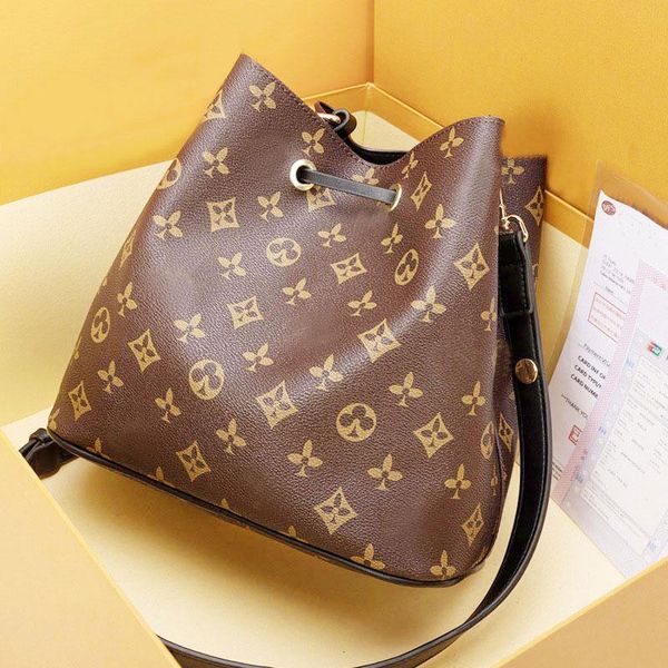 luxurys designers neonoe bucket shoulder bags flower purses louiseity women tote brand letter viutonity genuine leather handbags vuttons cro
luxurys designers neonoe bucket shoulder bags flower purses louiseity women tote brand letter viutonity genuine leather handbags vuttons cro
