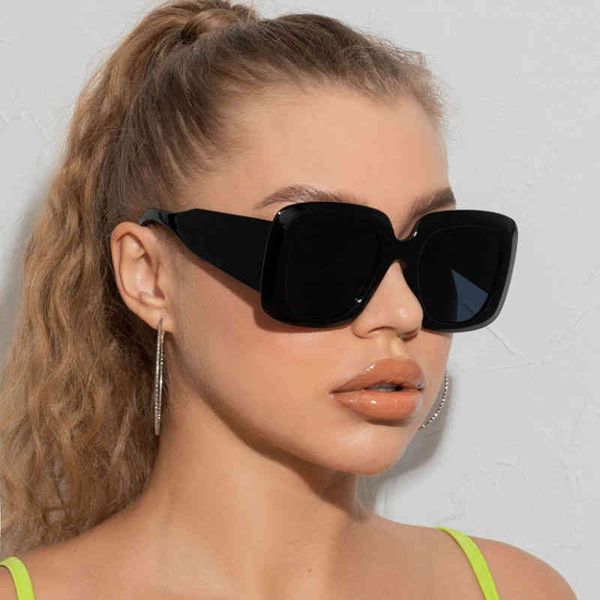 gg designer cycle luxurious fashion cc sunglasses womans mens european american retro large frame square fashion thick edge insfeng street s, White;black
gg designer cycle luxurious fashion cc sunglasses womans mens european american retro large frame square fashion thick edge insfeng street s, White;black