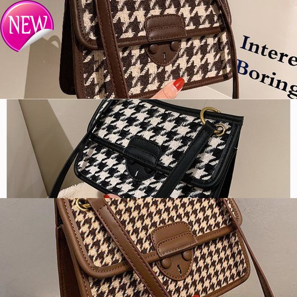 50% new high-grade lattice single shoulder women's small armpit fashion messenger female luxury designer handbags
50% new high-grade lattice single shoulder women's small armpit fashion messenger female luxury designer handbags