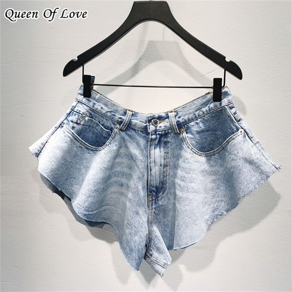 runway streetwear women denim umbrella skirt shorts summer fashion high waist ruffle hem pocket jeans y2k short pant 220419, White;black
runway streetwear women denim umbrella skirt shorts summer fashion high waist ruffle hem pocket jeans y2k short pant 220419, White;black